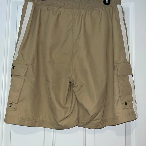 Nautica men’s medium beige swim trunks - Picture 2 of 11
